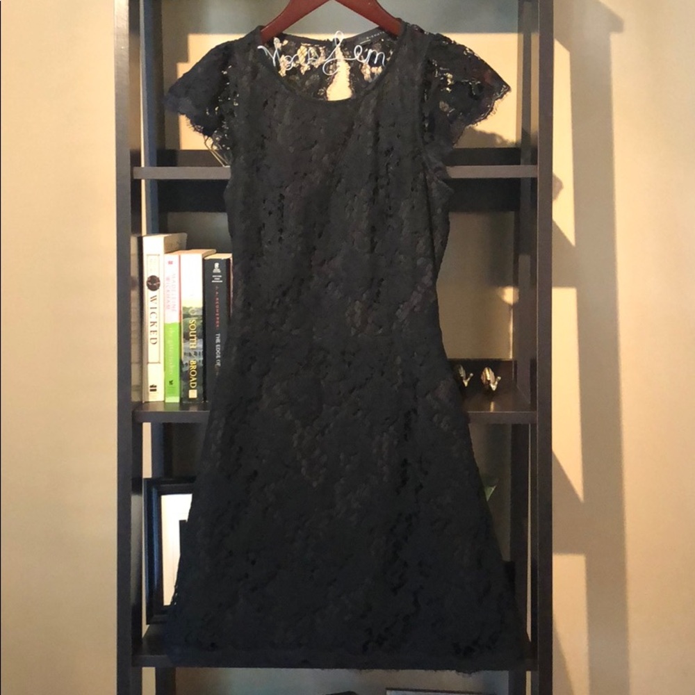 Black lace backless dress